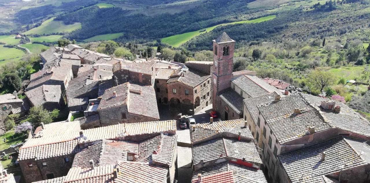 Apartamento Le Civette Montecatini Val di Cecina Exterior foto